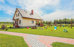 3 Bedroom Beautiful Home In Mscicie in Podamirowo